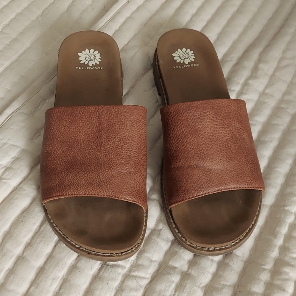 Yellow box sandals